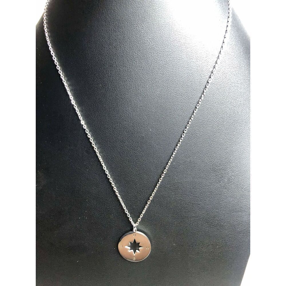 3521 Silvertone Steel North star compass Pendant necklace 18"